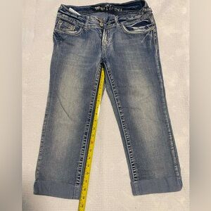 Wallflower Women's Cropped Jeans